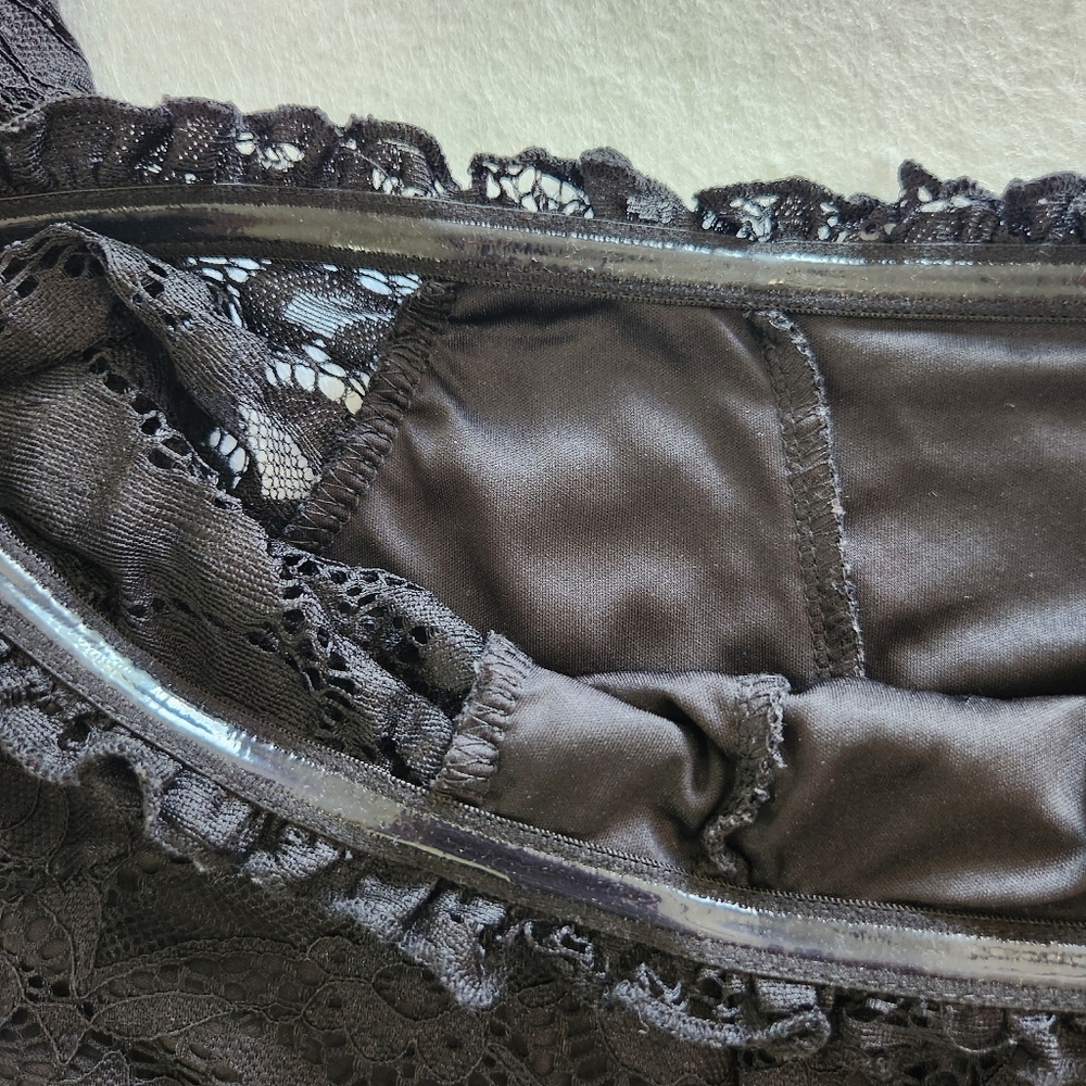 Torrid Black Lace Off-Shoulder Blouse Fully Lined Size 2 Or 2X - Picture 4 of 10